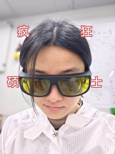 冯佳